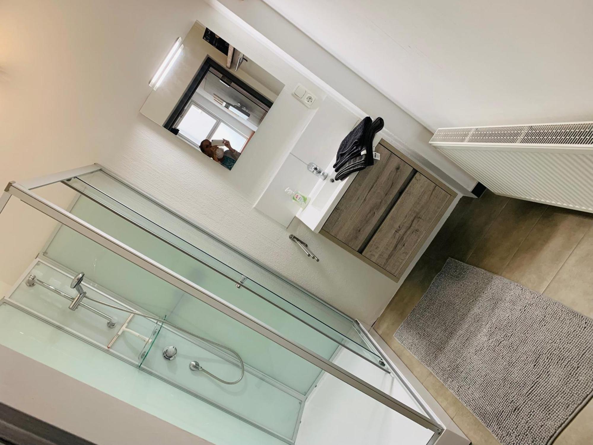 40 Qm Grosse Studiowohnung Zentral Gelegen In โกรส-อุมชตัดท์ ภายนอก รูปภาพ